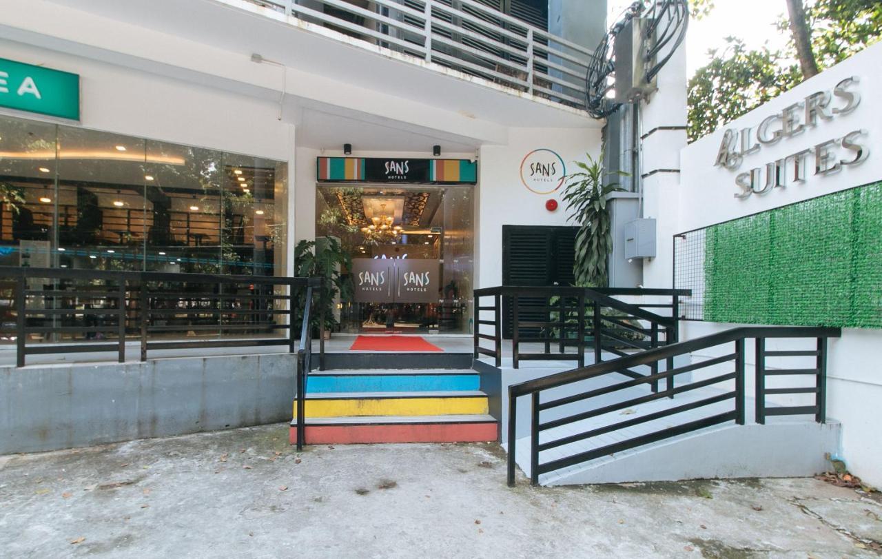 Sans Hotel At Algers Suites Marikina By Reddoorz Экстерьер фото
