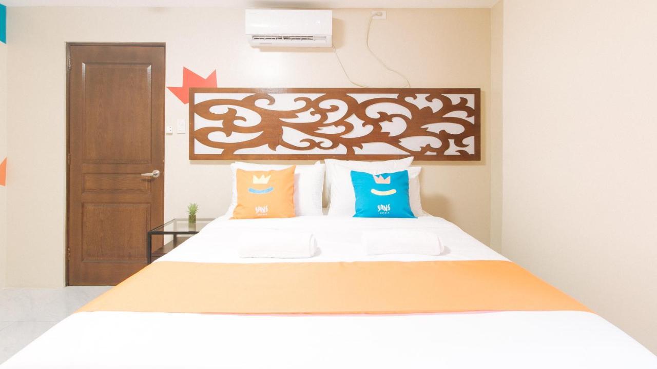 Sans Hotel At Algers Suites Marikina By Reddoorz Экстерьер фото